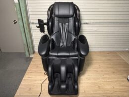 春日井市にてフジ医療器・マッサージチェア・AS-Ｒ2200をお買取りさせて頂きました。