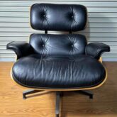 名古屋市守山区にてハーマンミラーHerman　Millerイームズ　ラウンジチェア＆オットマン５０周年記念モデルをお買取りさせて頂きました。